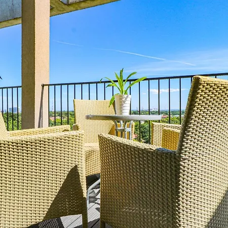 Morena Z Widokiem Z Tarasu Na Morze * 슈비노우이스쳬