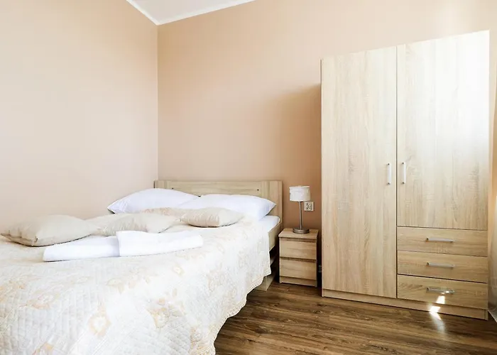 아파트 Morena Z Widokiem Z Tarasu Na Morze 슈비노우이스쳬