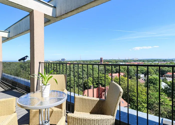 Morena Z Widokiem Z Tarasu Na Morze